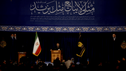 حسین جان تو جات رو دوش پیغمبره  پس چرا رو خاک صحرایی