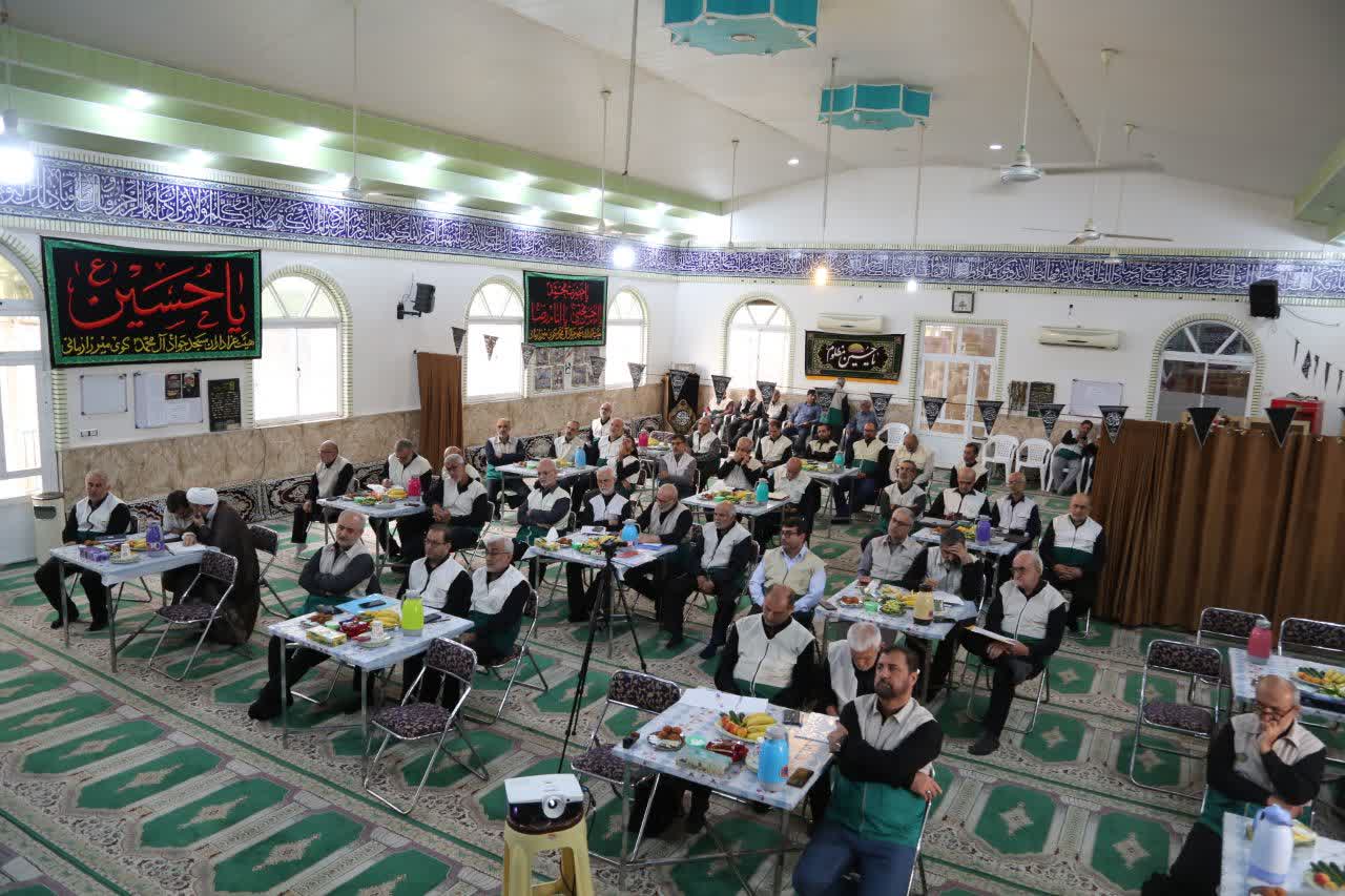 نشست دوره ای دبیران محترم کانون های خدمت رضوی شهرستانهای مازندران 