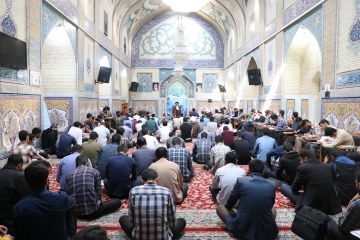 درس اخلاق نماینده سابق ولی فقیه در سوریه