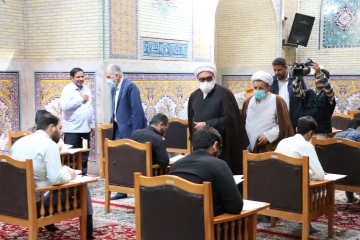 گزارش تصویری آزمون ورودی دانشگاه رضوی