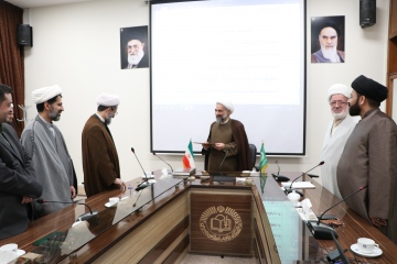 گزارش تصویری از اهدای احکام انتصابات جدید دانشگاه رضوی