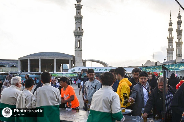  موکب خدمتگزاری خادمیاران حضرت خورشید در مسجد مقدس جمکران