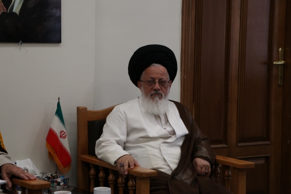 دانشگاه رضوی جامعه مبارکی است که باید روز به روز ارتقاء یابد