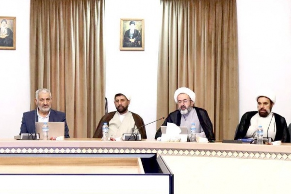 رابطه جامعه توحیدی با عدالت اجتماعی از منظر امام رضا(ع)