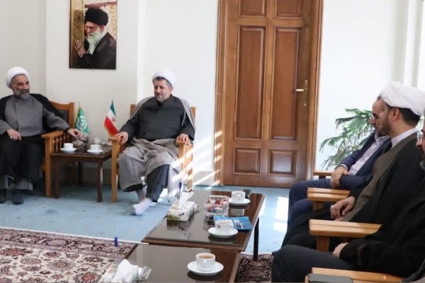 توسعه همکاری های پژوهشکده حج و زیارت با دانشگاه رضوی