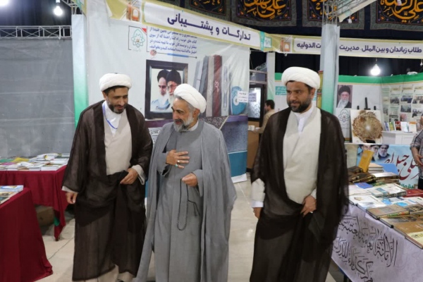 آثار علمی بیانگر علم و دانش نویسنده و شخصیت او هستند