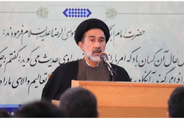 هدف نهایی تحصیل فلسفه عزت و کمال انسانی است