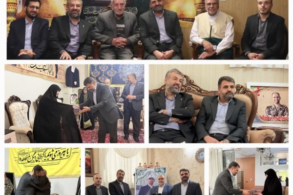 حضور مدیر مرکز خادمیاری و کانون‌های خدمت رضوی در منزل شهید نیلفروشان و دو شهید خادمیار